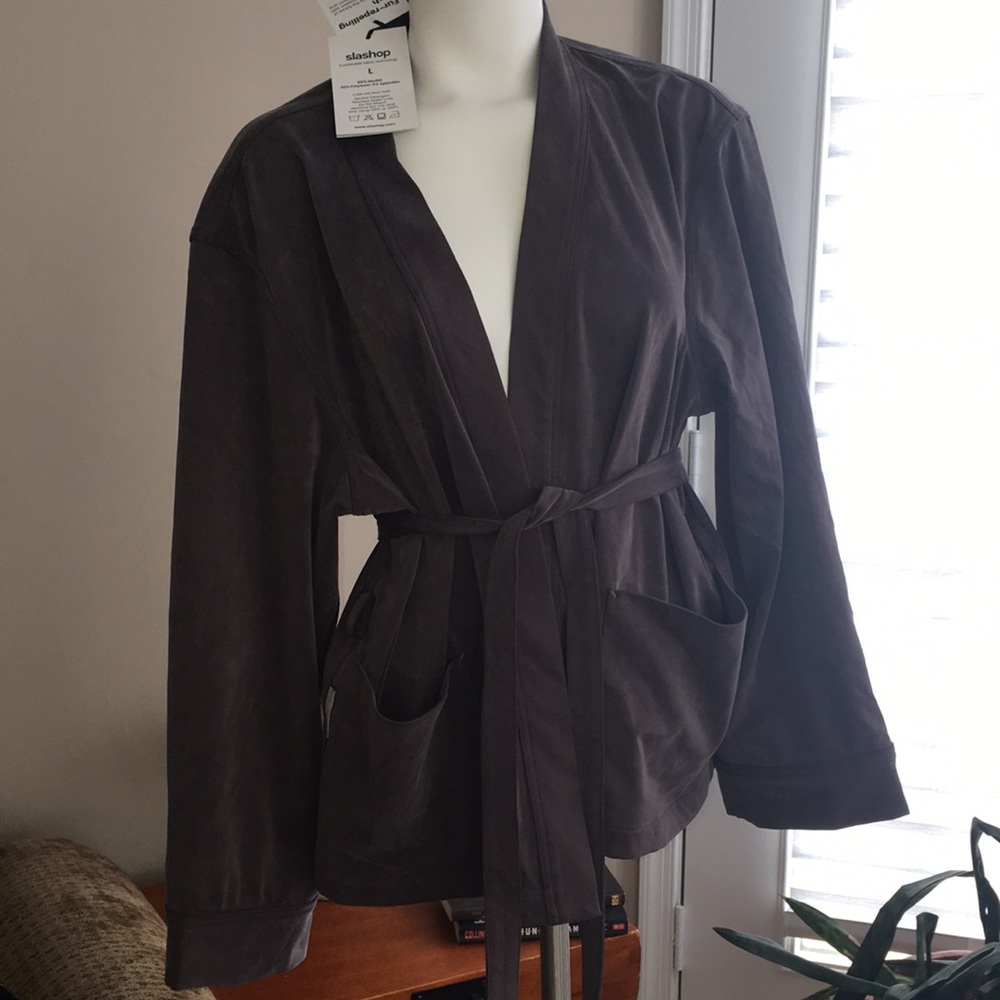 SLASHHOP GREY SUSTAINABLE FUR REPELLING SOFT BELTED POCKETED JACKET NWT LARGE